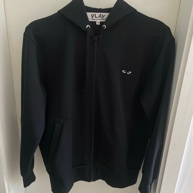 Comme des Garcons play 후드집업 블랙 m