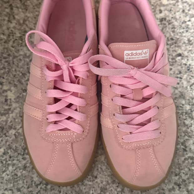 아디다스 버뮤다 핑크