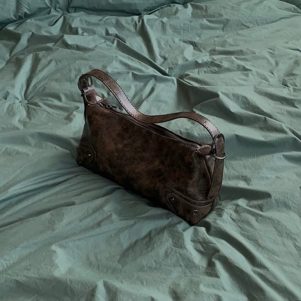 레트로 레더 숄더백(새상품)