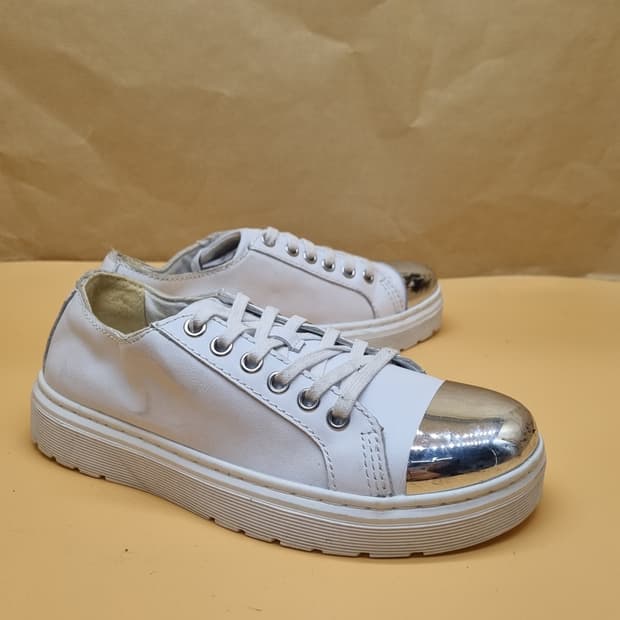 닥터마틴 알렉세이 여성스니커즈37 240