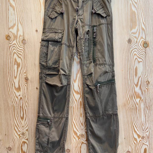 폴로 랄프로렌 스티치 멀티 포켓 카고팬츠