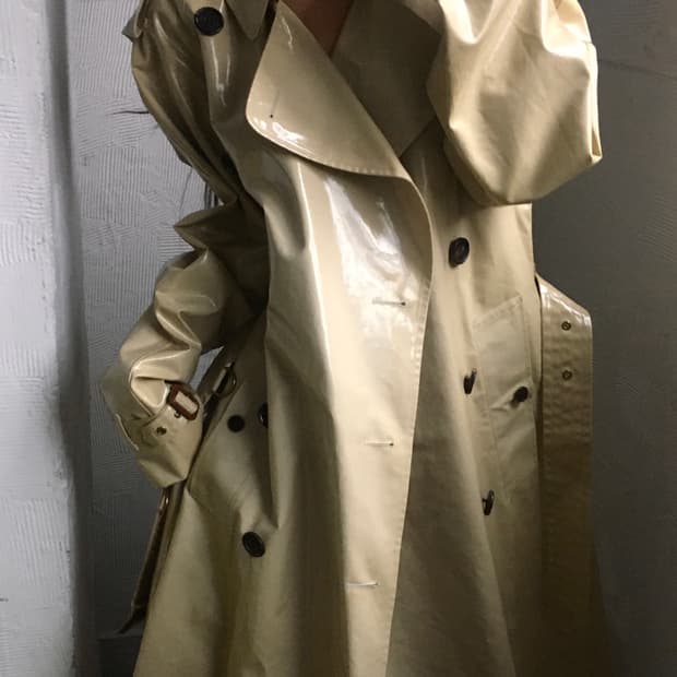 Burberry 버버리 라미네이트 더블 트렌치 코트 