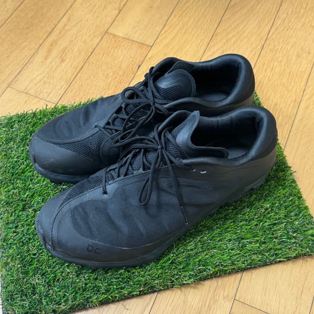 온러닝X파프 클라우드벤처 피크 올 블랙 (255)