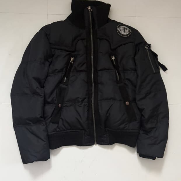 • Black Buckaroo ma-1 Detail High-neck P