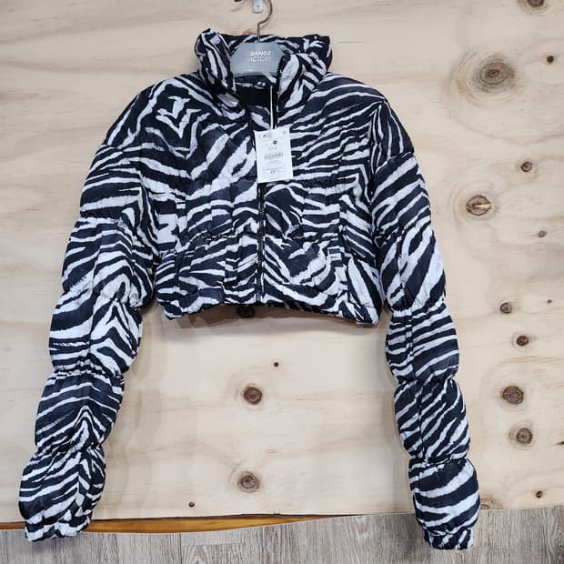 94) 버쉬카 숏패딩