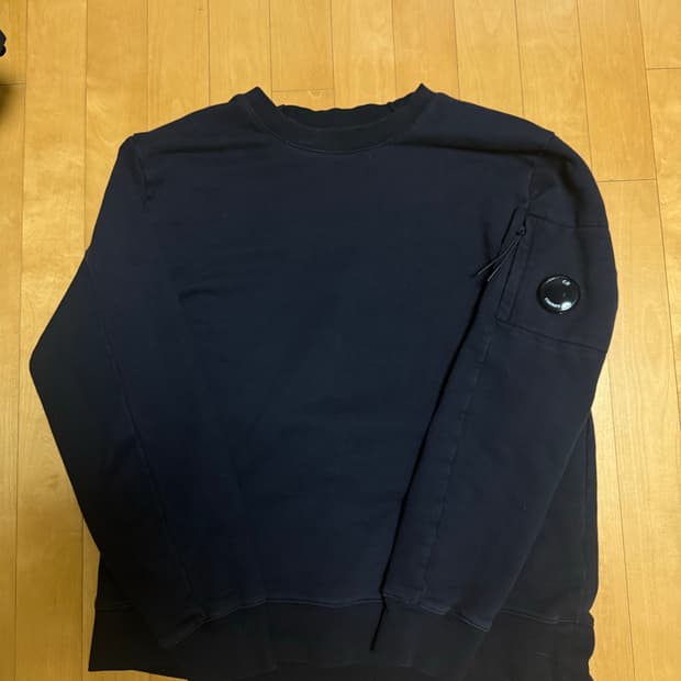 Cp컴퍼니 맨투맨