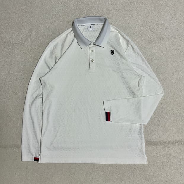 와이드앵글 카라 긴팔 티셔츠