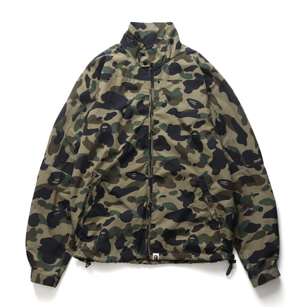 베이프 A BATHING APE 1st Camo Nylon Jacket
