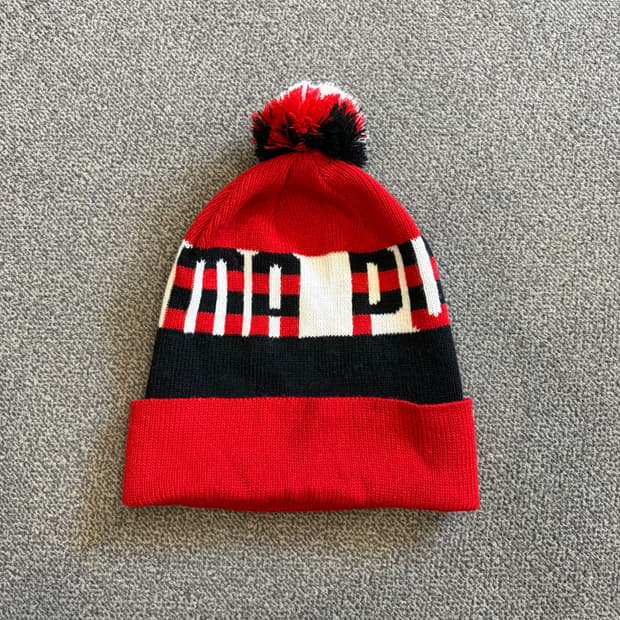 213. 푸마 방울비니