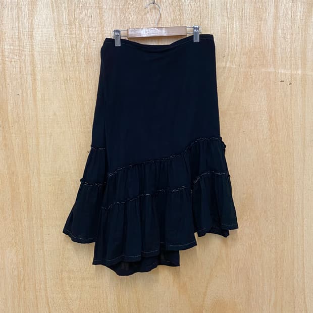 COMME DES GARCONS tricot unbalance skirt