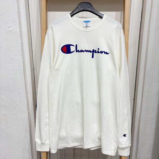 챔피온 화이트 긴팔티 롱슬리브