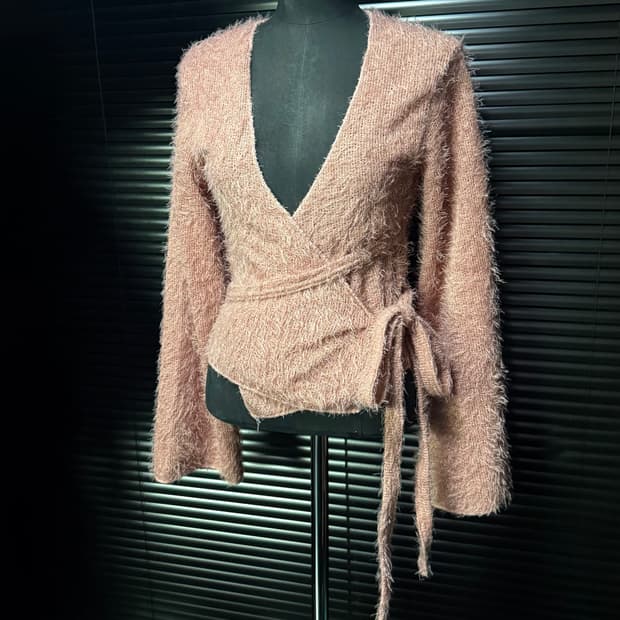 새벽 털 부클 니트 핑크 끈 랩 긴팔 니트 가디건 브이넥 갸루 로리걸