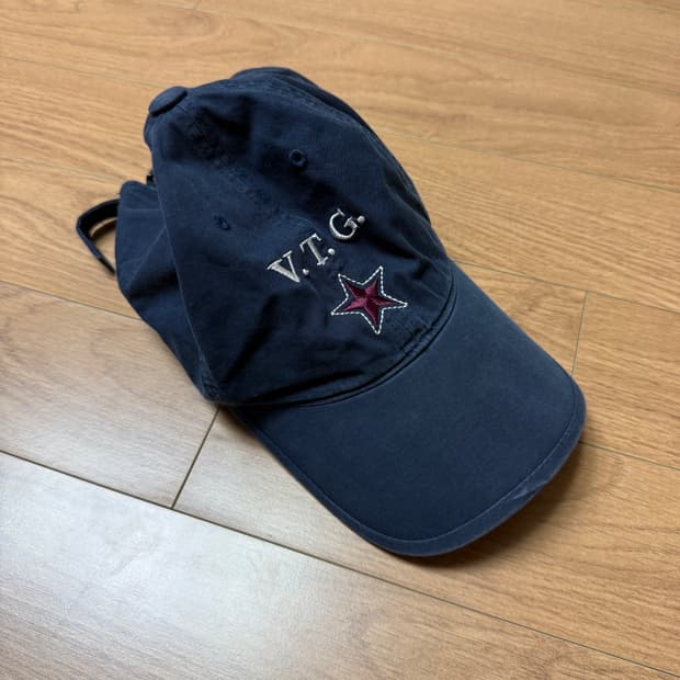 해칭룸 vtg 볼캡 네이비