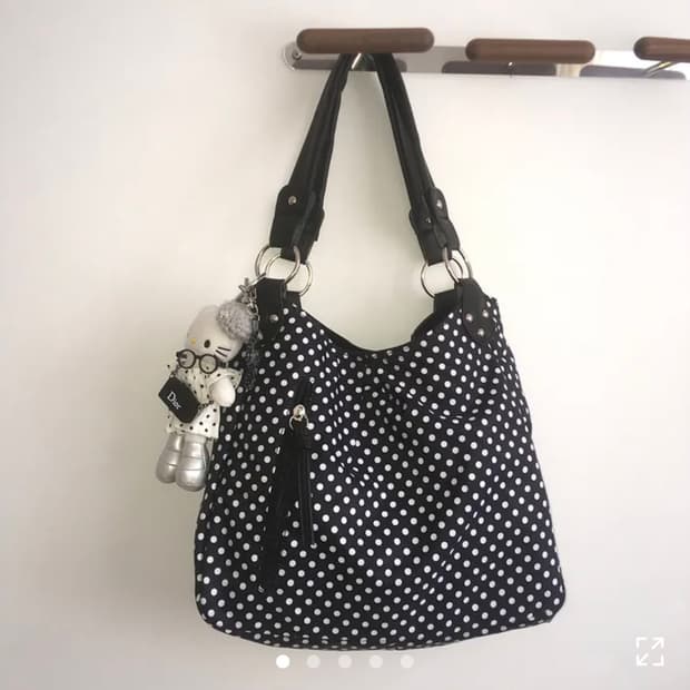 원더원더 러민 도트 땡땡이 스터드 빅 숄더백