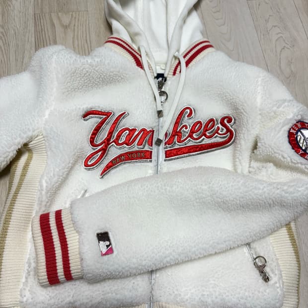MLB 뉴욕양키즈 크림 양털 후리스 후드집업