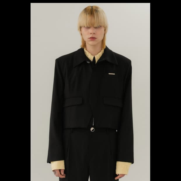 어나더유스 크롭 자켓 블랙