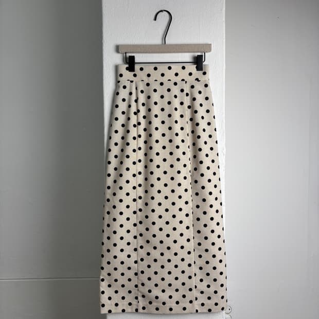 BEAUTE DE OPAQUE Dot Pencil Skirt
