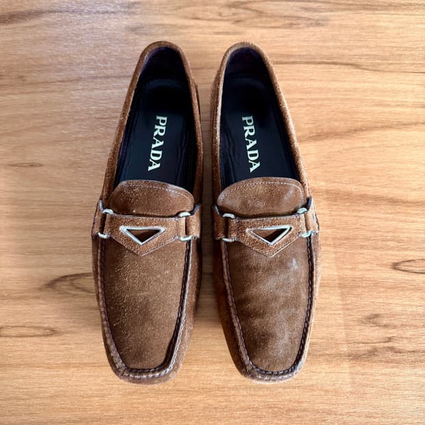 Triangle Logo Suede Loafers