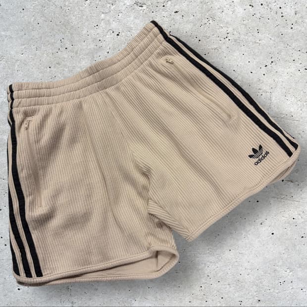 [M] 아디다스 와플 삼선 반바지 아이보리 B363