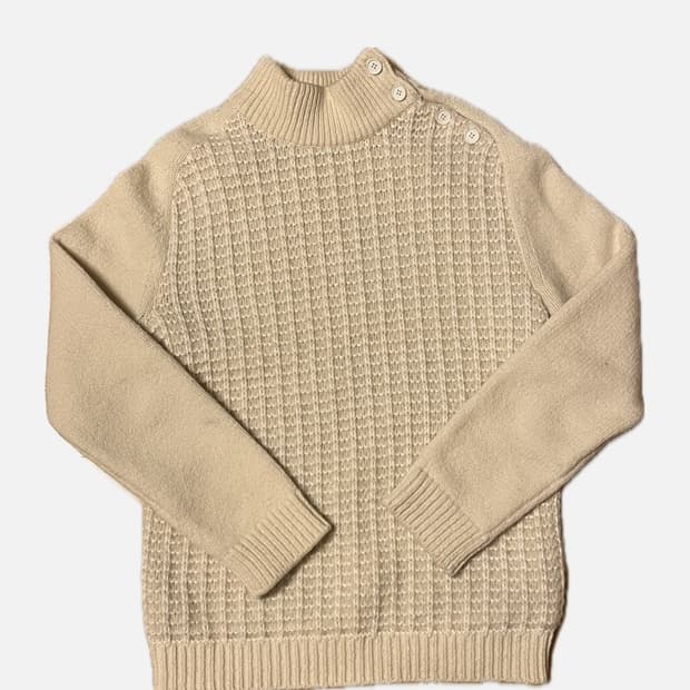 랑방 사이드 버튼 니트