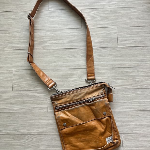 Porter 요시다포터 프리스타일 레더 크로스백