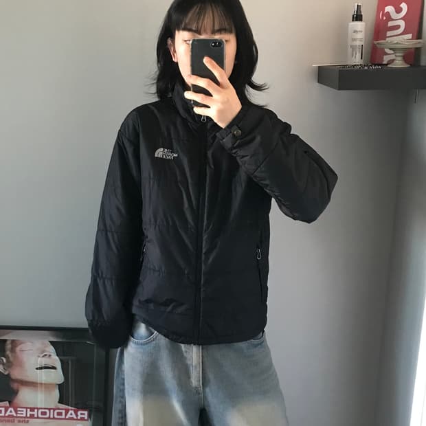 노스페이스 로고 윈드 경량 패딩