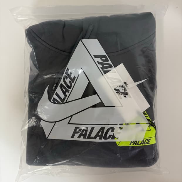 [L] 팔라스 나이키 후드티 차콜 