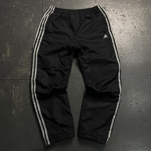 100 아디다스 누빔 나일론 팬츠 