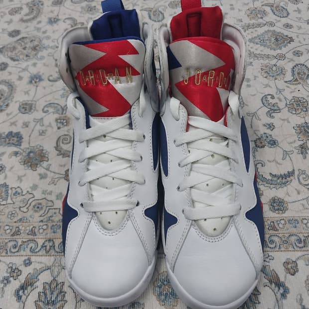 나이키 에어조던 7  레트로 한정판 바르셀로나 나이츠 230mm