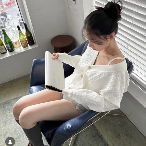 조수잔 안즈 워셔블 케이블 오버 가디건 화이트