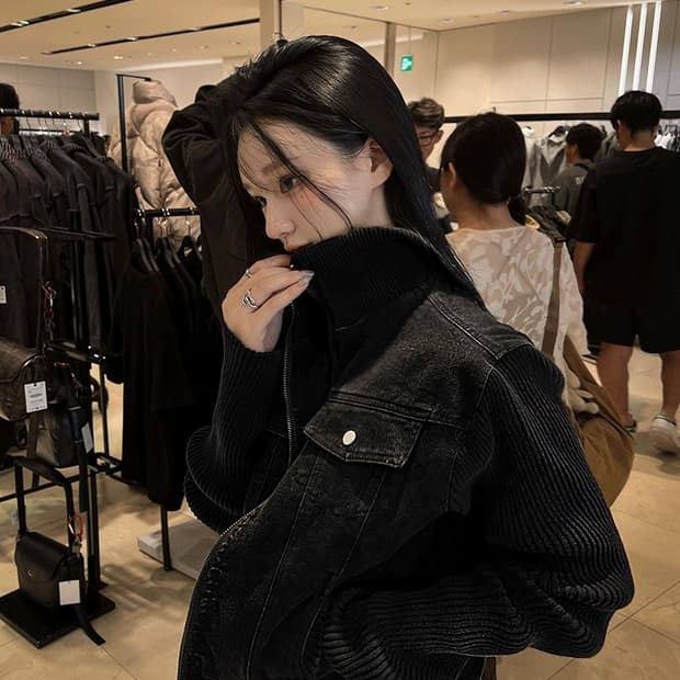 새상품) 하츠코시 흑청 자켓 + 블랙 니트