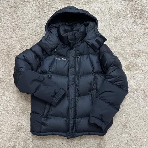 몽벨 윈드프루프 구스다운