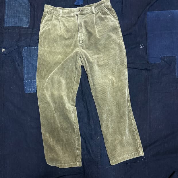 Innanzi 투턱 코듀로이 팬츠 32-33