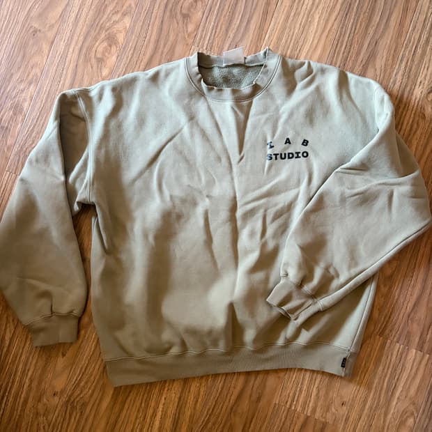 아이앱스튜디오 만추 올리브 셋업