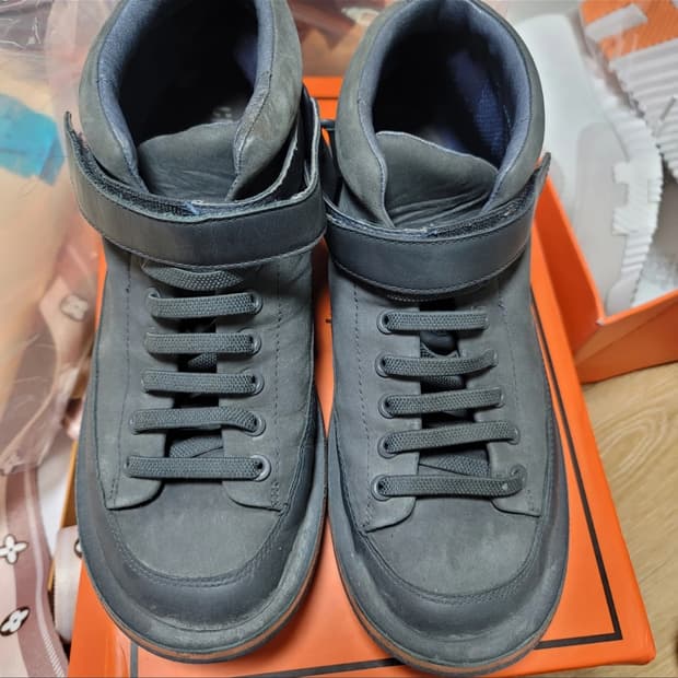 캠퍼 하이탑 스니커즈 260