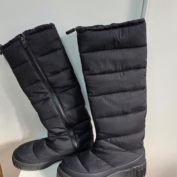 노스페이스 패딩 부띠 캠프 하이 롱부츠 여성 240