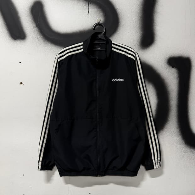아디다스 빅사이즈 삼각 로고 매쉬 안감 윈드브레이커 자켓