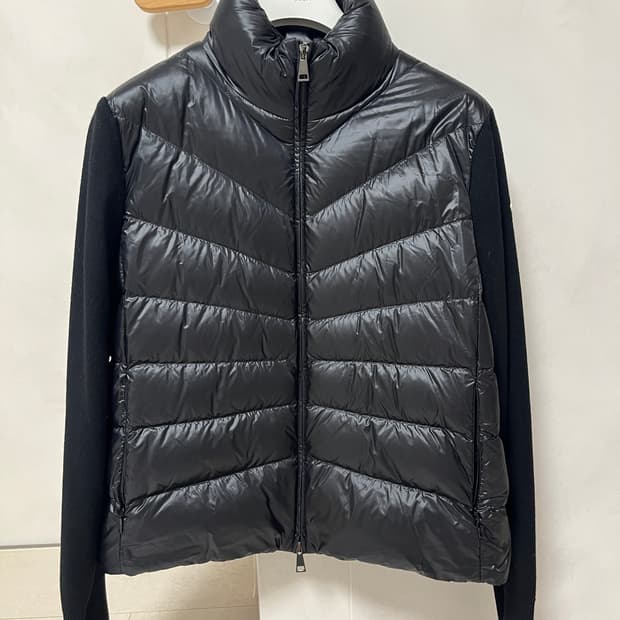 몽클레어 울 니트패딩 블랙M