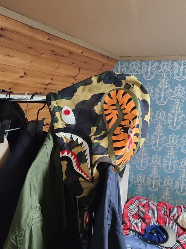 베이프 황계 코치자켓 L 18 > 15 (겨울세일)