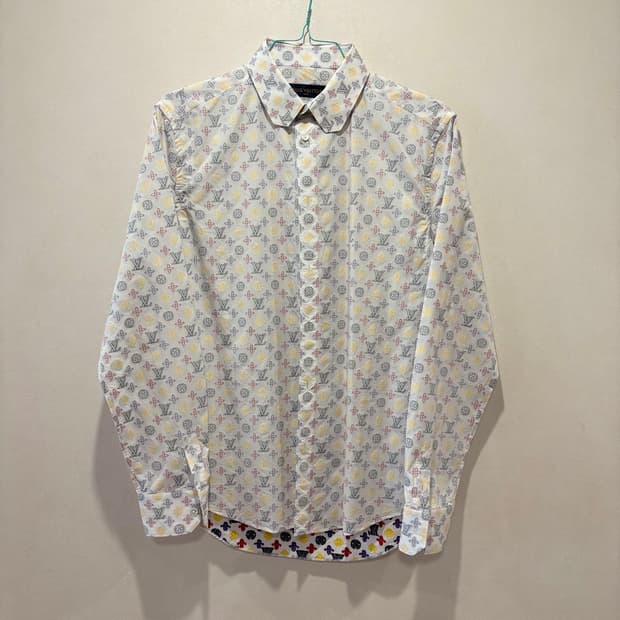 👔루이비통 모노그램 화이트 셔츠👔