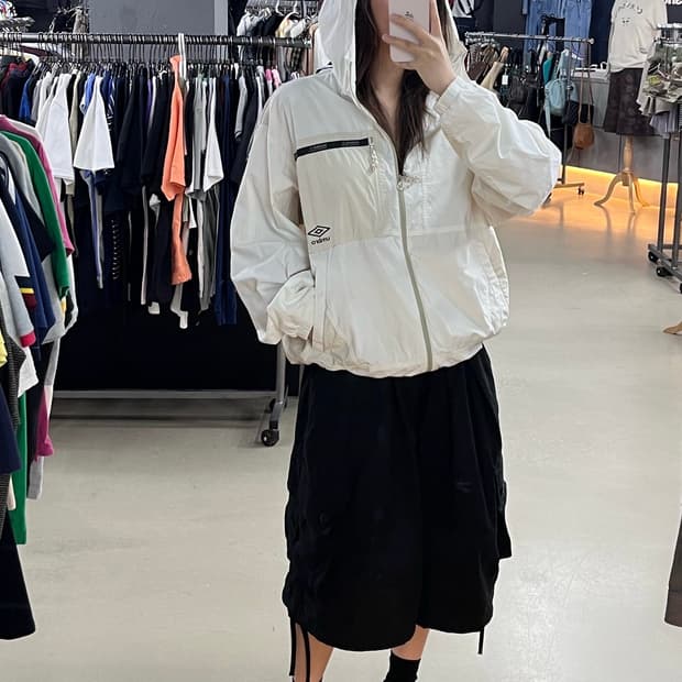 엄브로 후드 바람막이