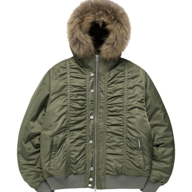 더바이닐하우스 FUR HOODED MA-1 JACKET