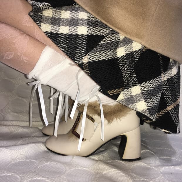 vintage 퍼 포인트 하이힐