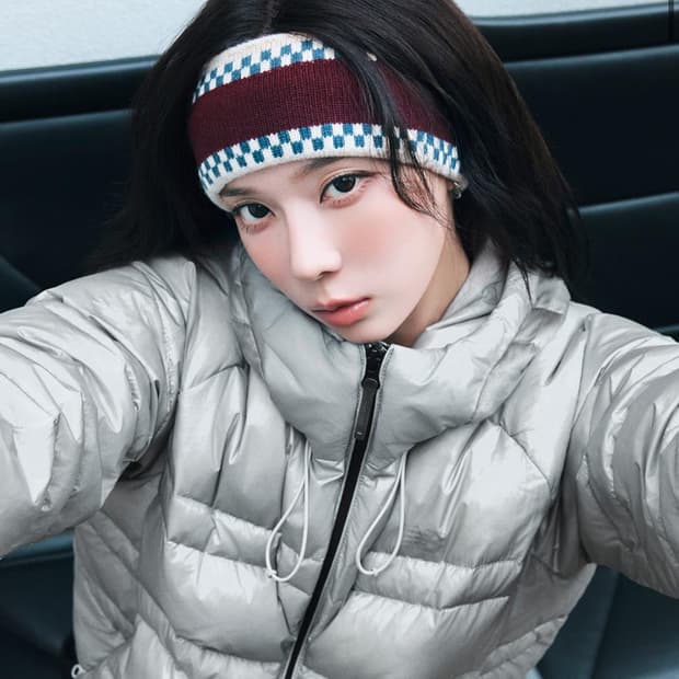 [S] 뉴발란스 플라잉 77 슈퍼라이트 후드 구스다운 자켓 라이트 그레이