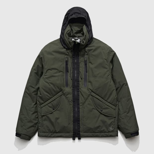 새상품(M)이스트로그x뉴발란스 패디드 파라트루퍼 점퍼 카키