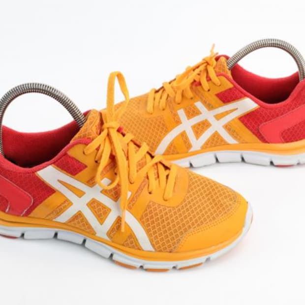 아식스 스니커즈