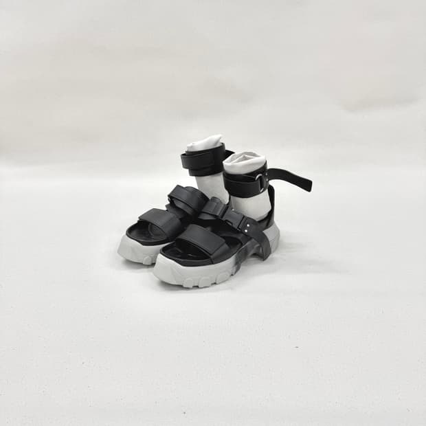 Rick owens / ankle strap tractor sandals