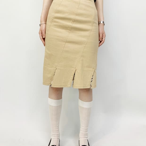 버버리 사선 스커트