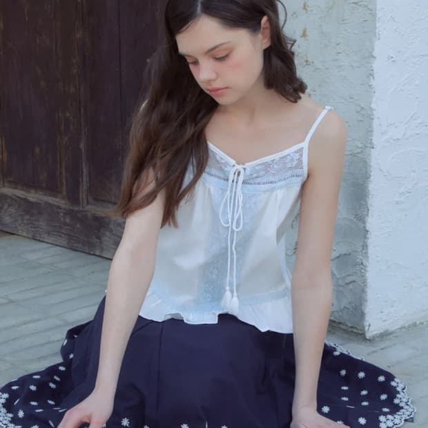 아우어노스텔지아Boheme Lace Sleeveless Blouse