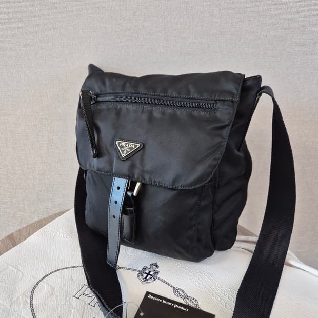프라다 메신저백, 원포켓 크로스백